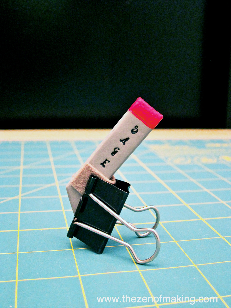 how to use binder clips