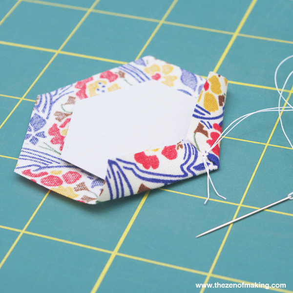 Intro to English Paper Piecing - Part 2 - Sewing Blocks Together